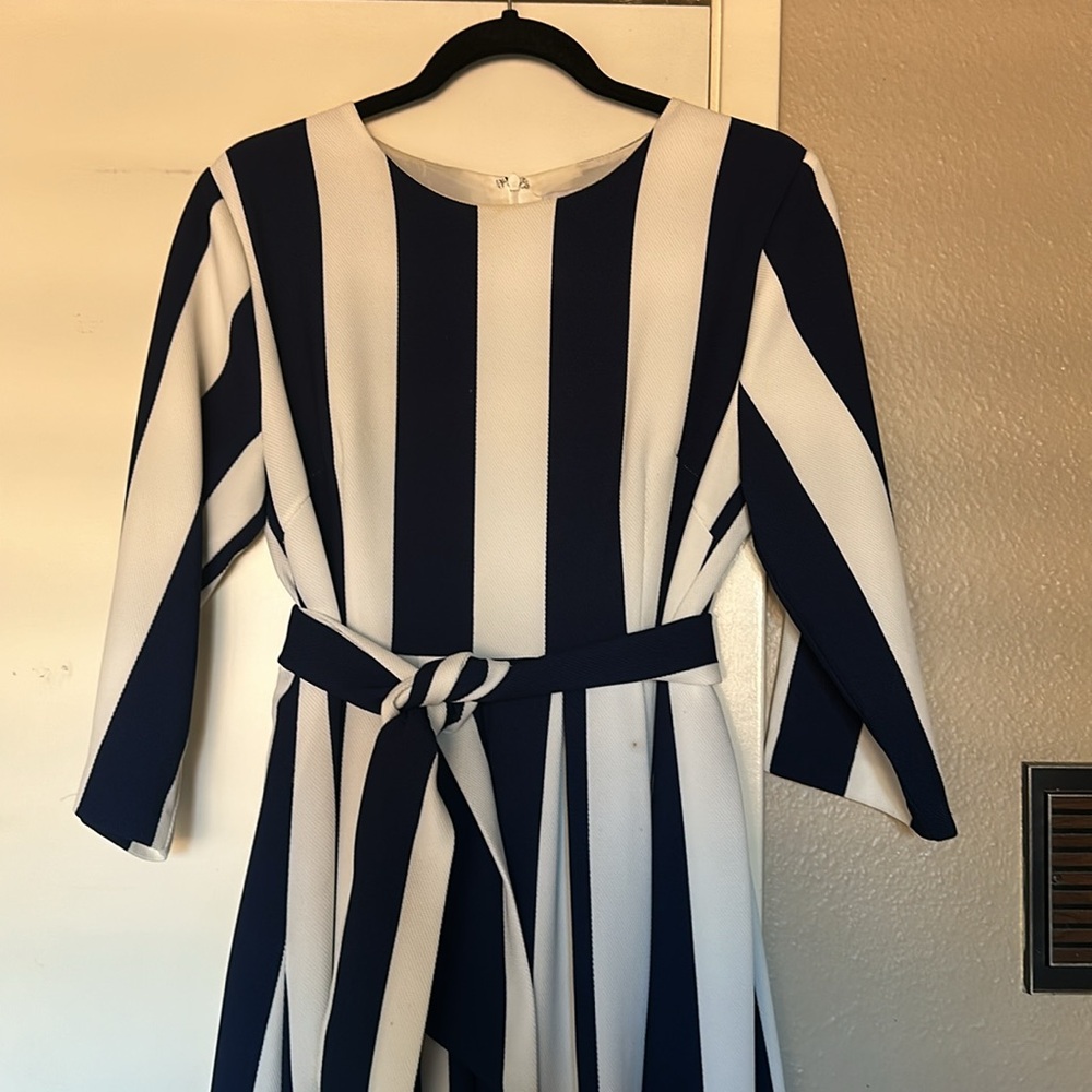 Dainty Jewell’s dress